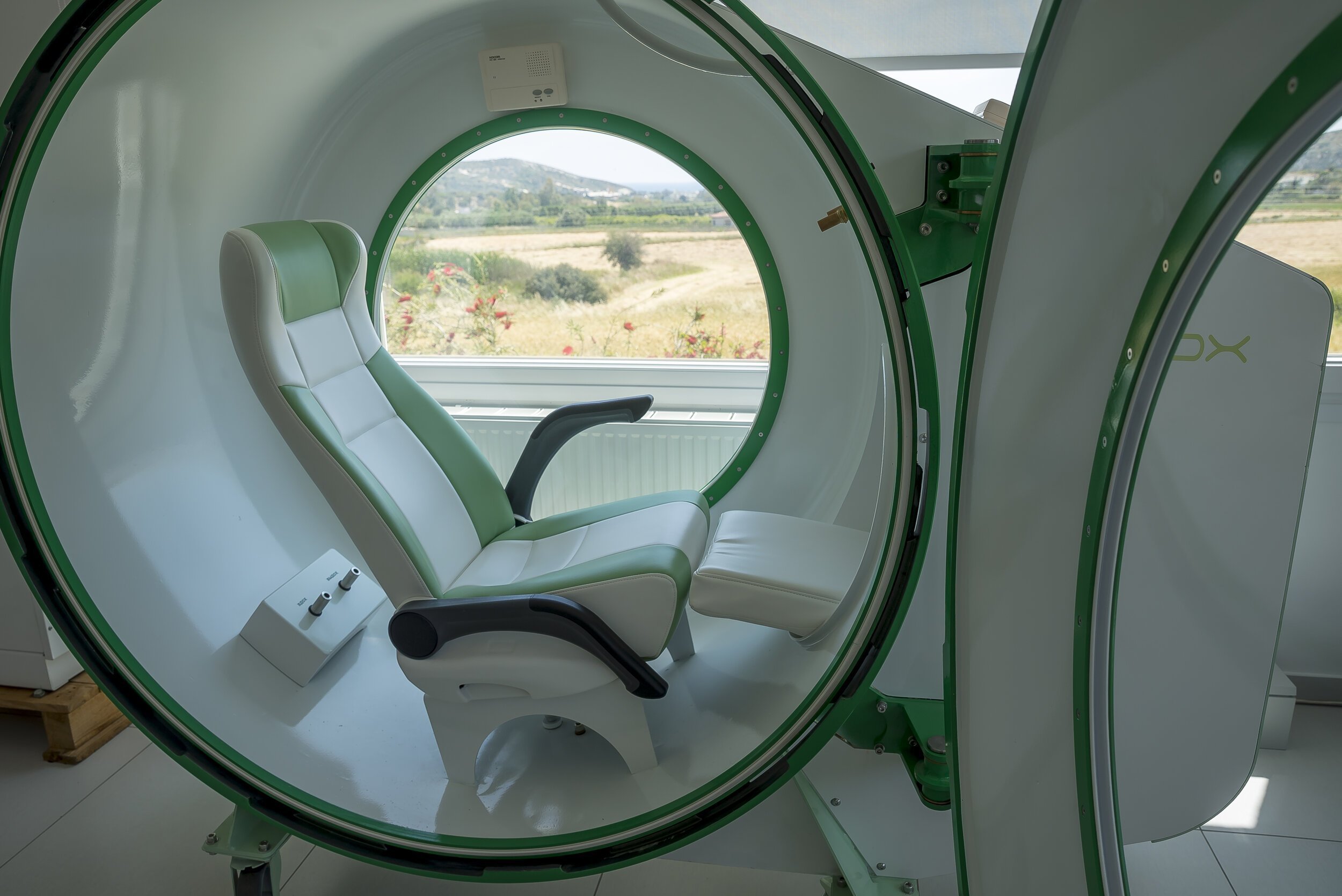 Hyperbaric Oxygen Chamber therapy